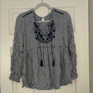 Old Navy Striped Maternity Top